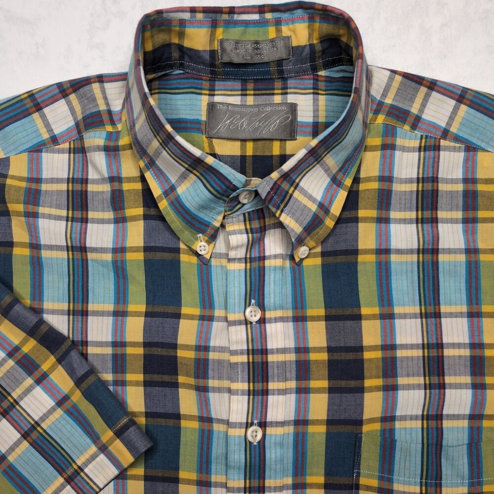 Lord & Taylor Men's Short‎ Sleeve Button Down Plaid Shirt Kensington - Large